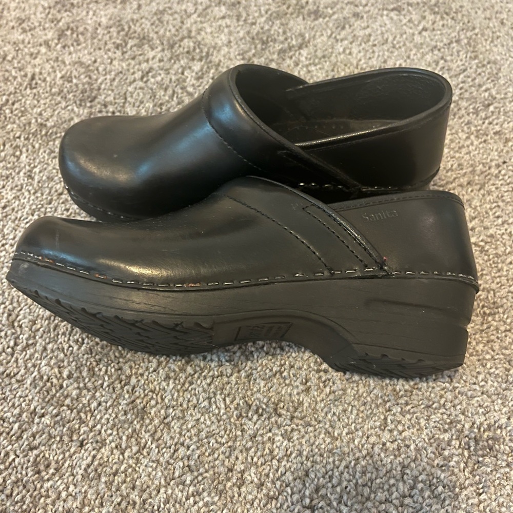 Sanita Clogs